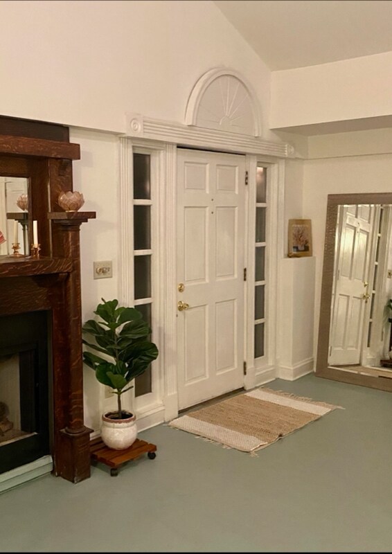 Building Photo - 4924 Stillwood Dr