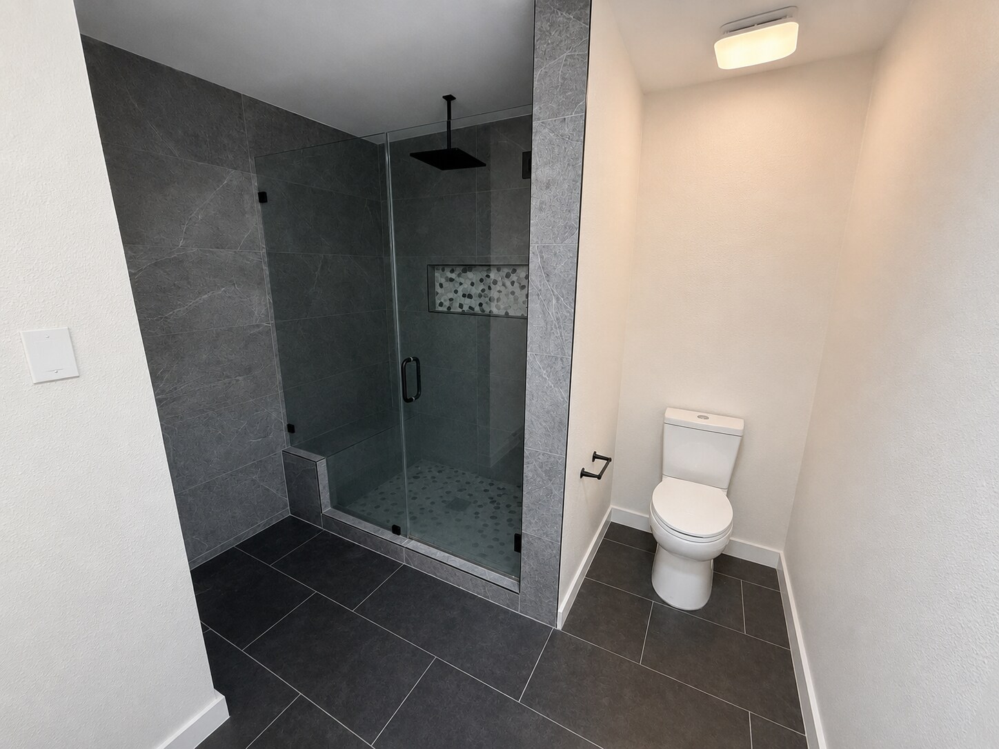 Building Photo - 3127 Chapel Downs Dr