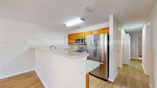 Building Photo - 1850 Forsyth Ct