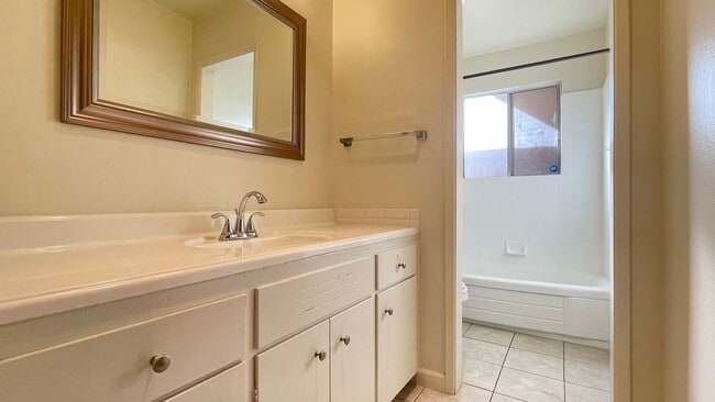 Building Photo - 2BD/1BA - Santa Clara Gem: Updated Home Ne...