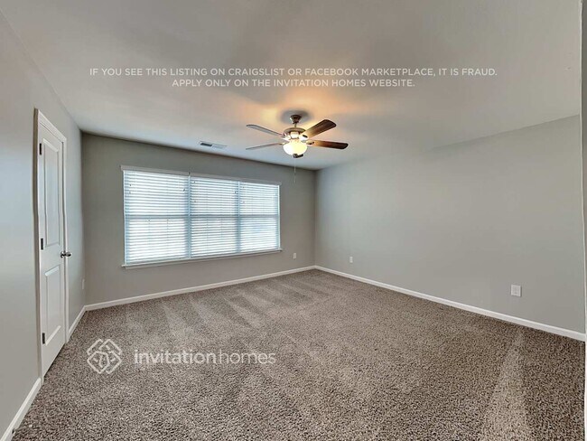 Building Photo - 1920 Northrop Dr