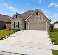 Building Photo - 10966 Denali Ave
