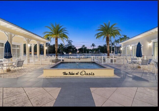 Building Photo - 3102 NE 3rd Dr