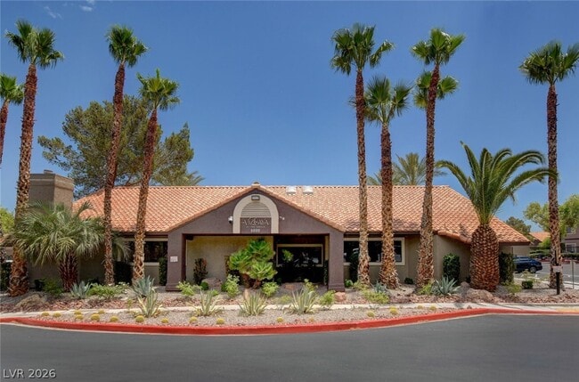 Building Photo - 5018 S Rainbow Blvd