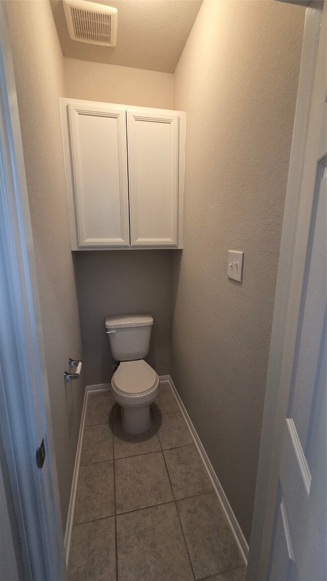 Building Photo - 25907 Azure Rock Ln