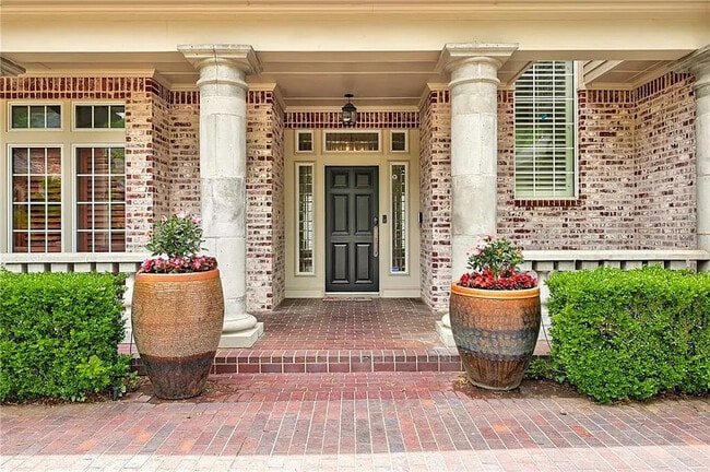 Primary Photo - 1307 Brookside Dr