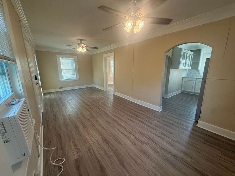 Building Photo - 2602 S Purvis Dr
