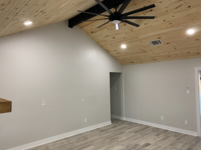 Building Photo - 5313 Susanna Dr
