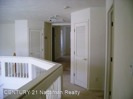 Building Photo - 3 br, 2.5 bath House - 110 Water's Edge Drive