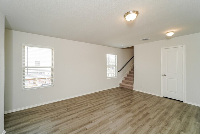Building Photo - 5107 Moni Rock Dr