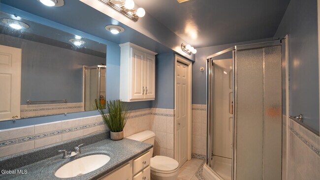 Building Photo - 64 Meadow Rue Pl