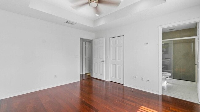 Building Photo - 4961 Southard St