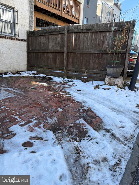 Building Photo - 2217 Fitzwater St