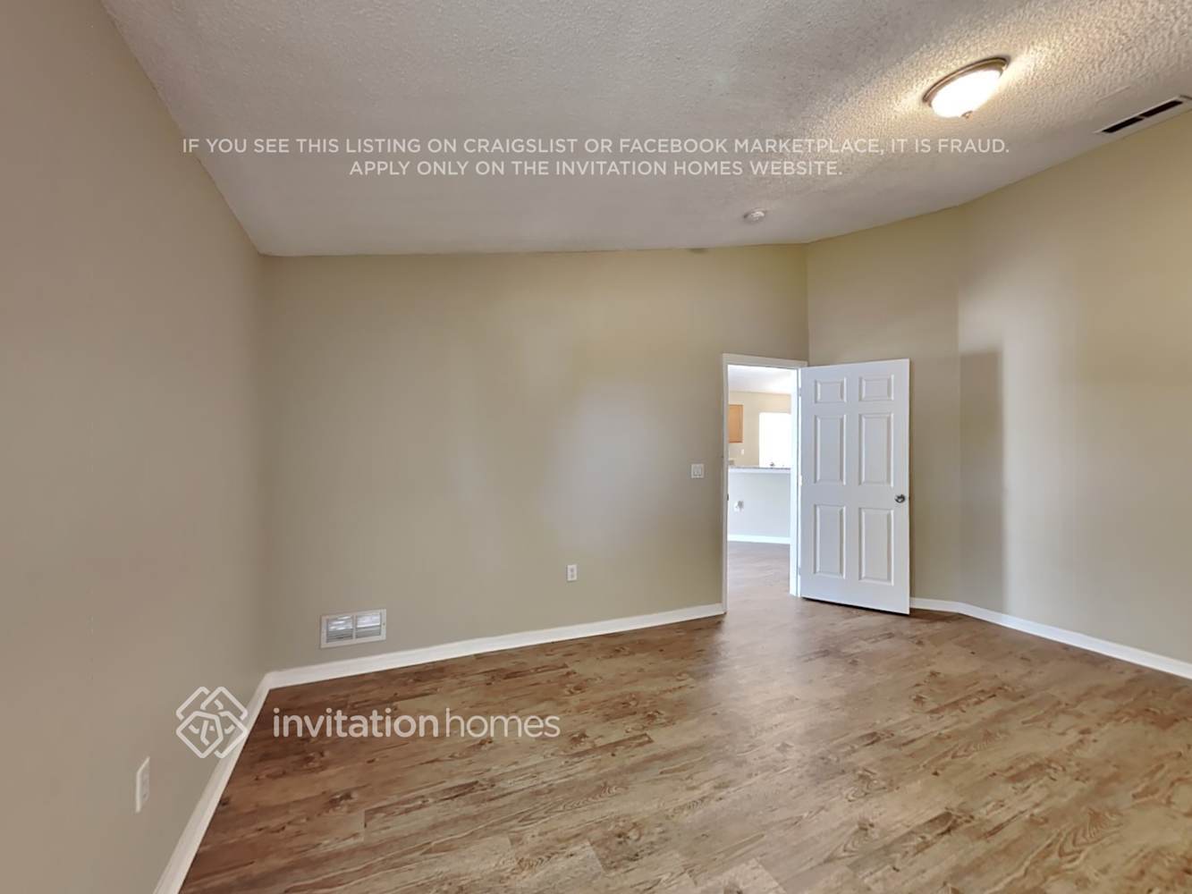 Building Photo - 709 Jessamine Dr