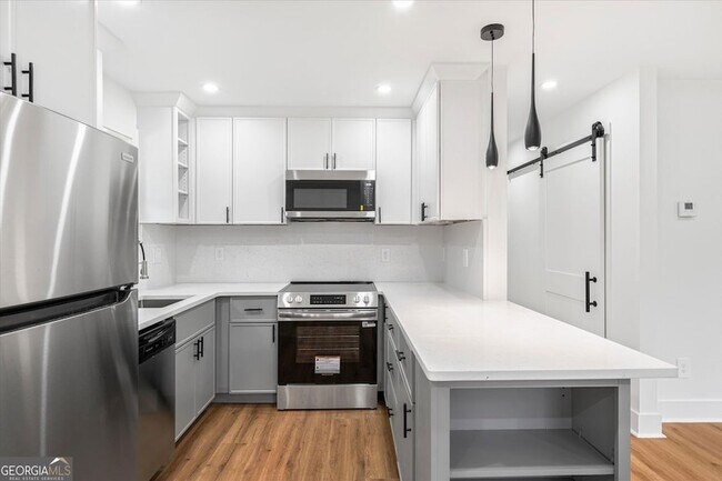 Building Photo - 2353 Clarissa Dr NW
