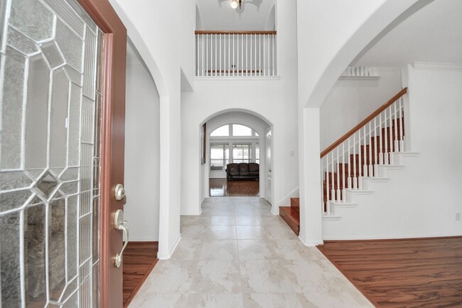 Building Photo - 4230 Waterwood Dr