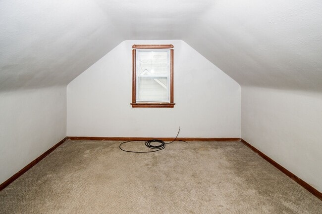 Building Photo - 11702 Ridge Rd