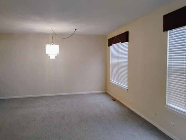 Building Photo - 1128 Georgetown Way