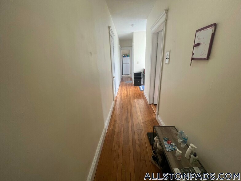 Building Photo - 1156 Commonwealth Ave