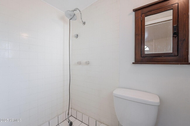 Building Photo - 711 E McKinley St