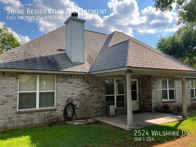 Building Photo - 2524 Wilshire Dr