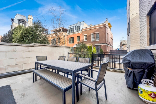 Building Photo - 460 Pennsylvania Ave