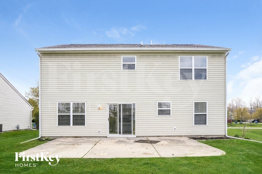 Building Photo - 3346 Crestwell Dr