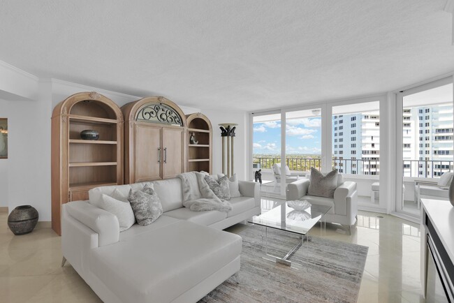 Building Photo - 550 S Ocean Blvd