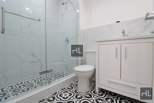 Building Photo - NEWLY CONSTRUCTED BRAND NEW 1 BEDROOM UTIC...