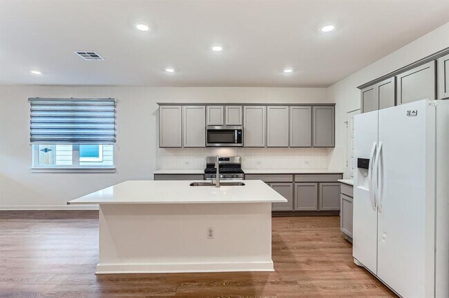 Building Photo - 112 Cupreata Ln