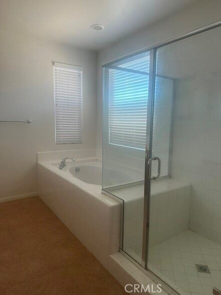 Building Photo - 13029 Hillhaven Ct
