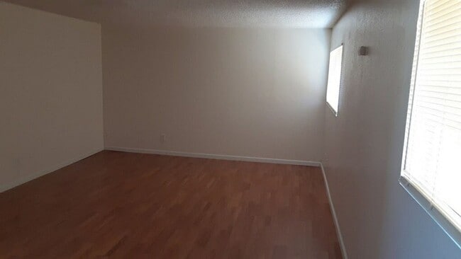 Building Photo - 168 Sundance Shores Dr