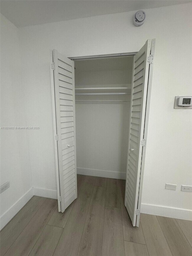 Building Photo - 5555 Collins Ave