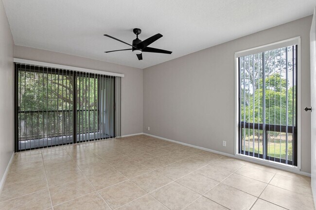 Building Photo - Lovely 1/1 condo in Winter Springs ~ Fresh...