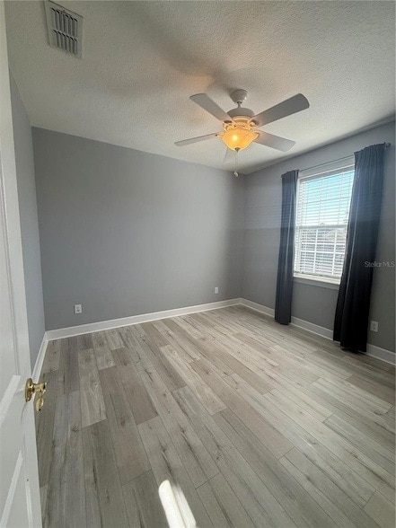 Building Photo - 1222 Roycroft Ave