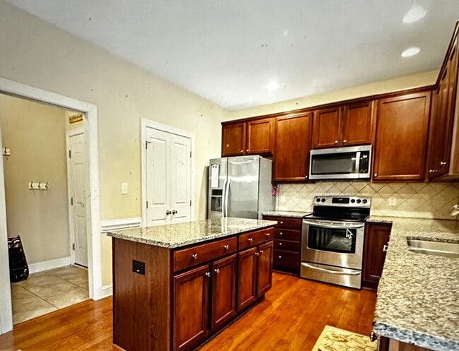 Building Photo - 4028 Lemuel Farm Rd