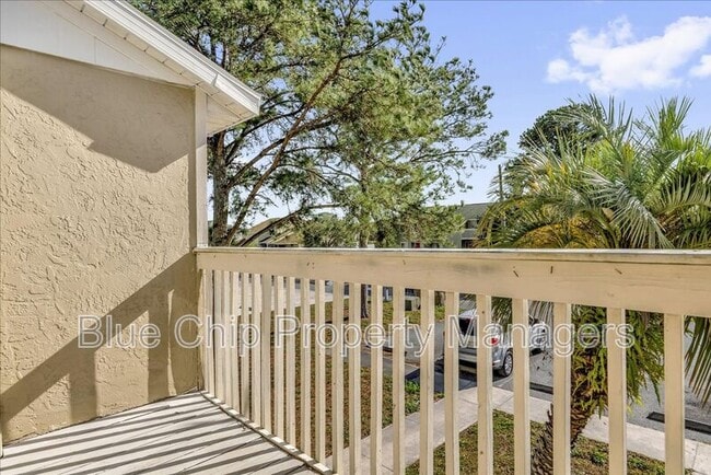 Building Photo - 203 Watts Ln