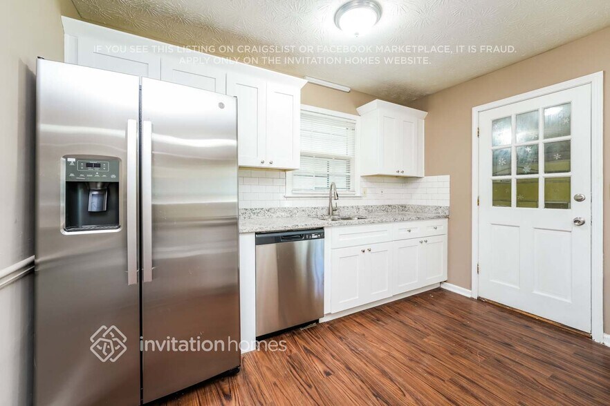 Building Photo - 3919 Prestwick Ct