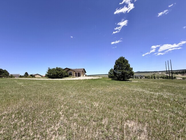 Building Photo - 18515 Peaceful Pines