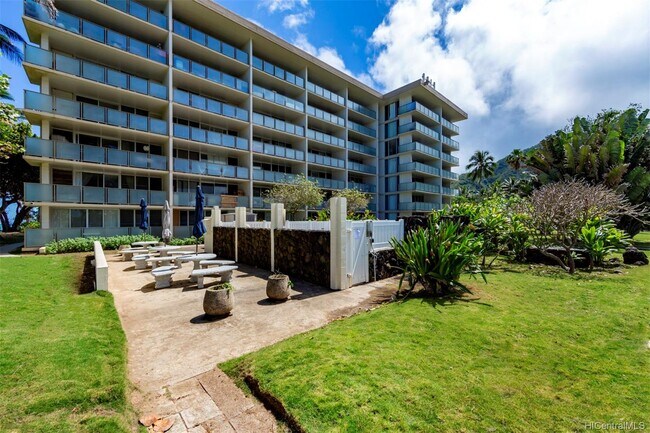 Building Photo - 53-549 Kamehameha Hwy