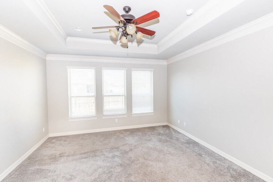 Master Bedroom - 336 Jake Dr