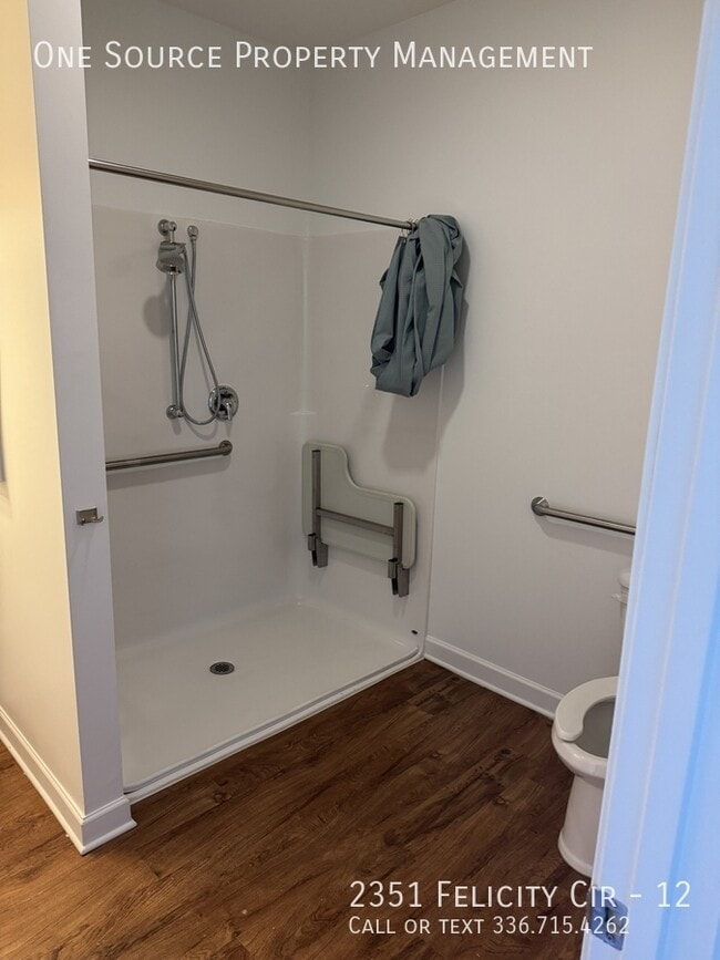 Building Photo - 2351 Felicity Cir