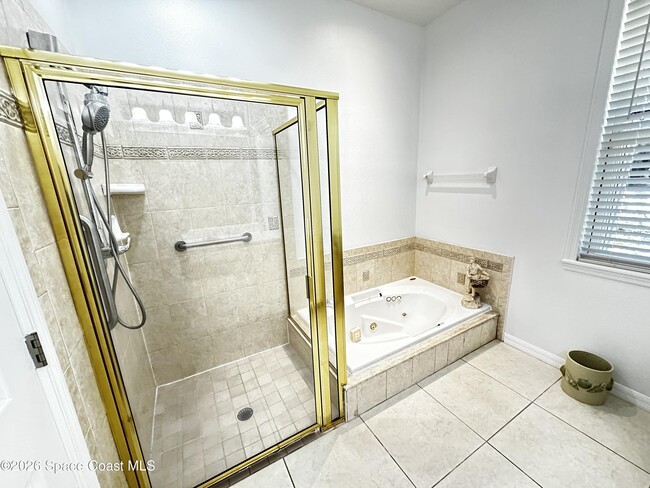 Building Photo - 7130 S Tropical Trail