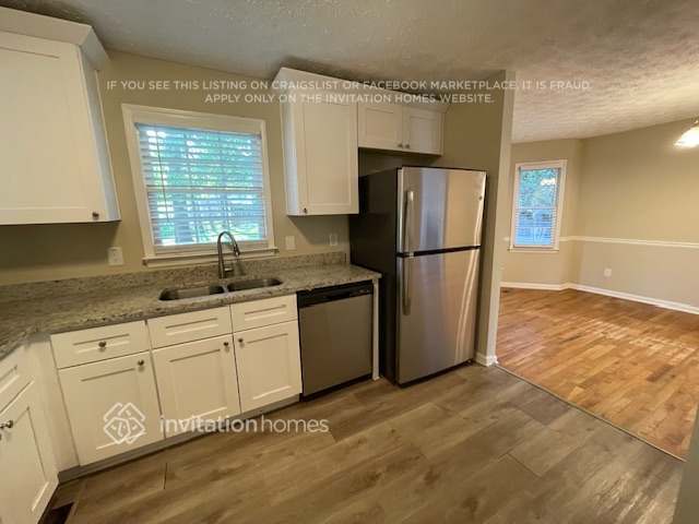 Building Photo - 425 Austin Dr