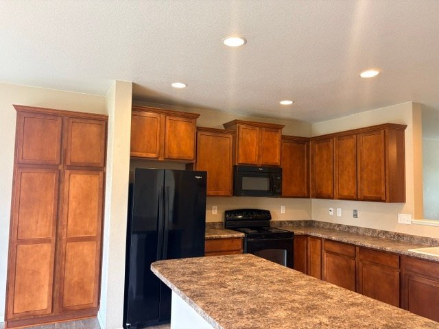 Building Photo - 1652 Chelmsford Ct