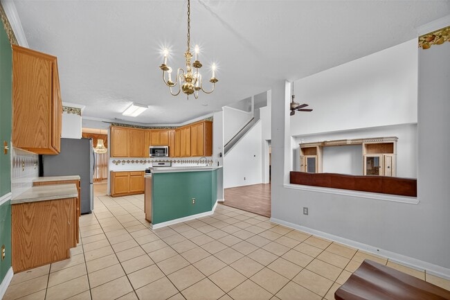 Building Photo - 602 Field Run Ct