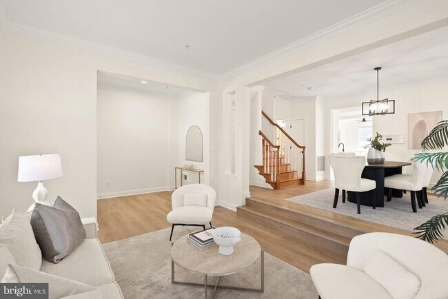 Building Photo - 42465 Regal Wood Dr