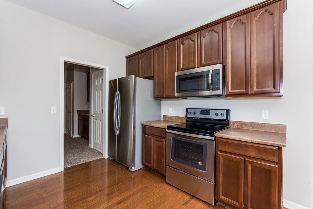 Building Photo - 8732 Hazelcroft Ln