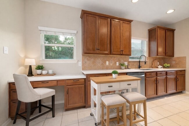 Building Photo - 2317 Jefferson Crossing Dr