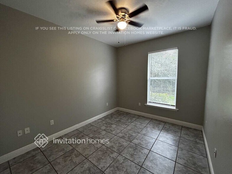 Building Photo - 2909 Dunhill Cir